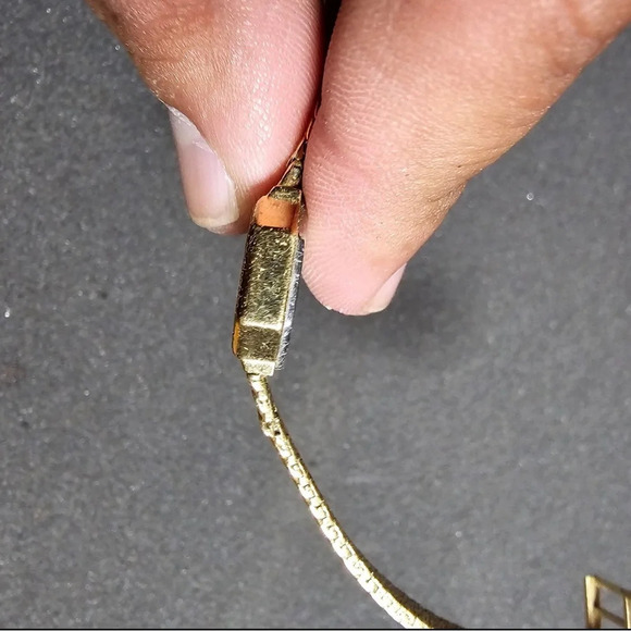 Hamilton Saville Swiss Quartz Watch Gold Tone 8164 Not Working For Parts/repair - Picture 7 of 7